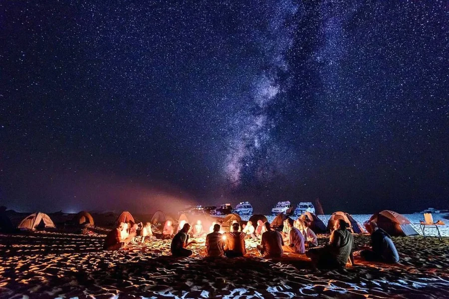 Observation des étoiles lors d'un safari en jeep à Hurghada